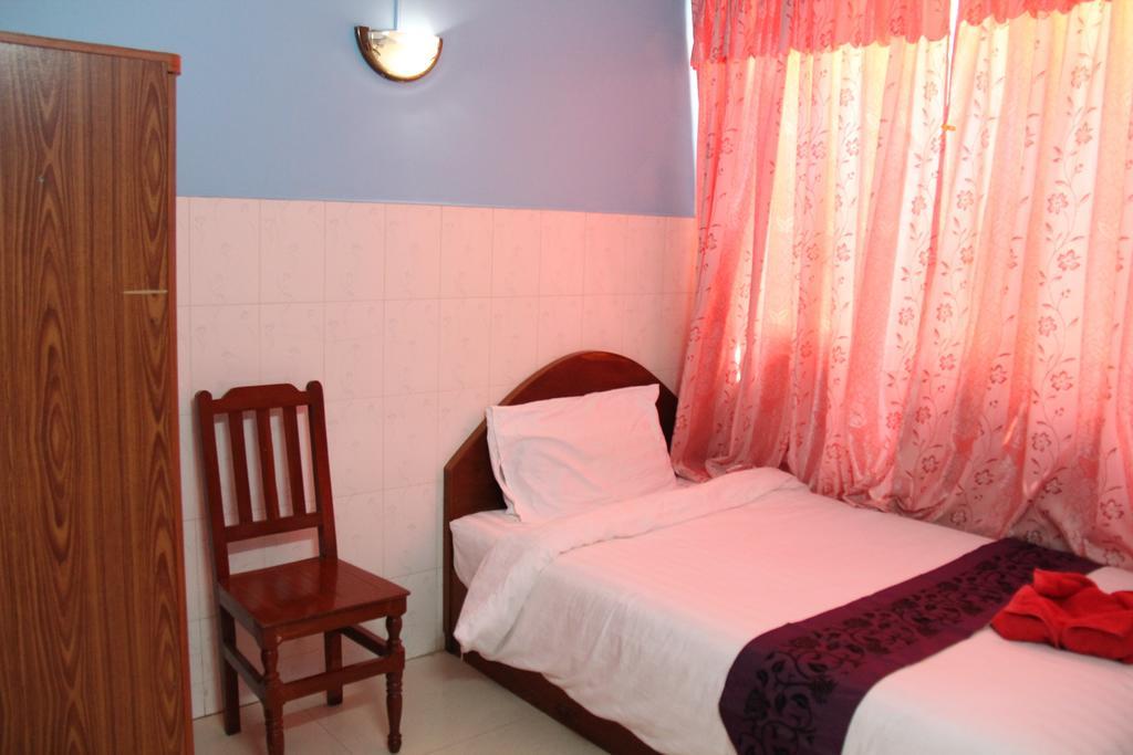 Capitol 3 Guesthouse Phnom Penh Extérieur photo